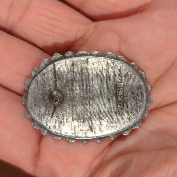 vintage style earrings - Picture 12 of 13